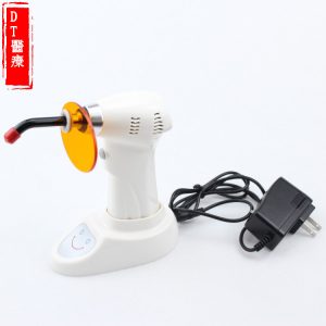 牙科光固化機_新款LED光固化機牙科光固化機齒科槍式數(shù)顯光敏燈7W大功率藍光