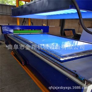 封釉uv光固機_平面板罩光機全自動瓷磚背景墻封釉uv獨特反光設(shè)計