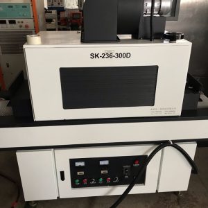 烘干固化設(shè)備_二手UV機立式雙燈UV機UV膠水光固化機二手UV機低價出售。